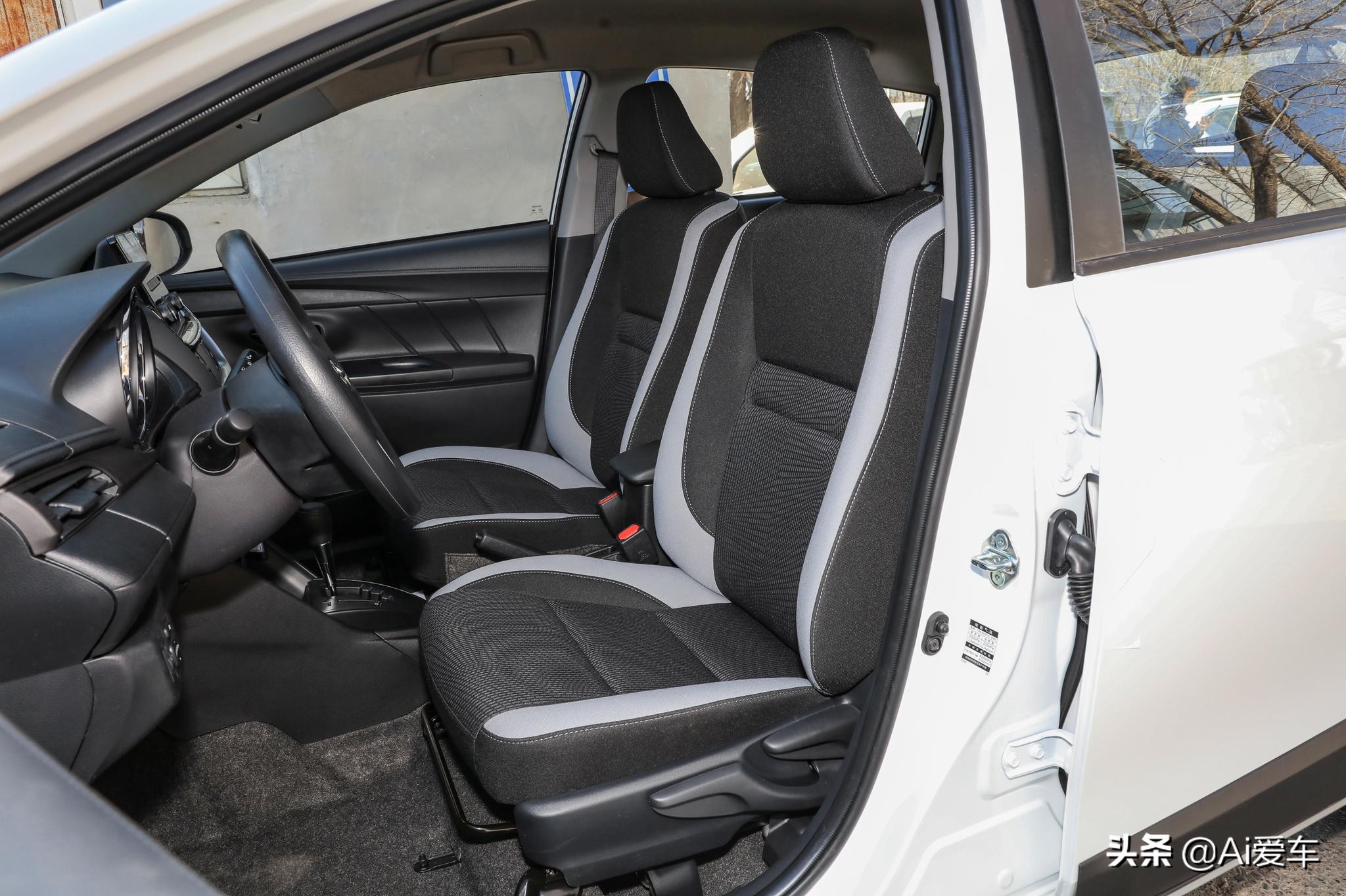 yaris致炫新款报价及图片,四缸自动挡最好的车