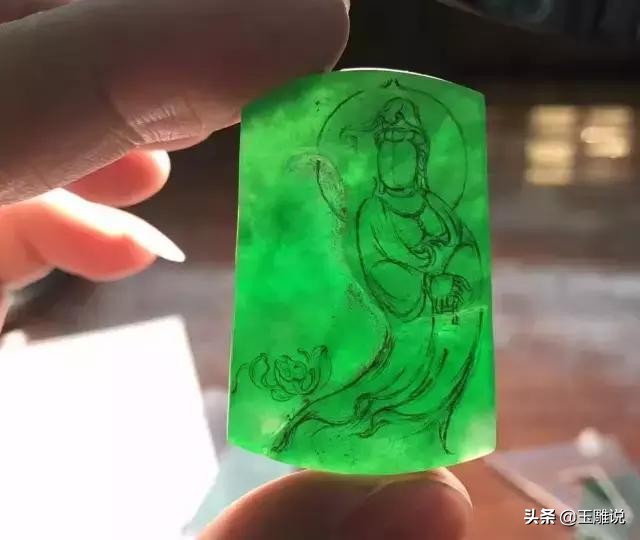 我是玉雕师,翡翠玉雕怎么设计