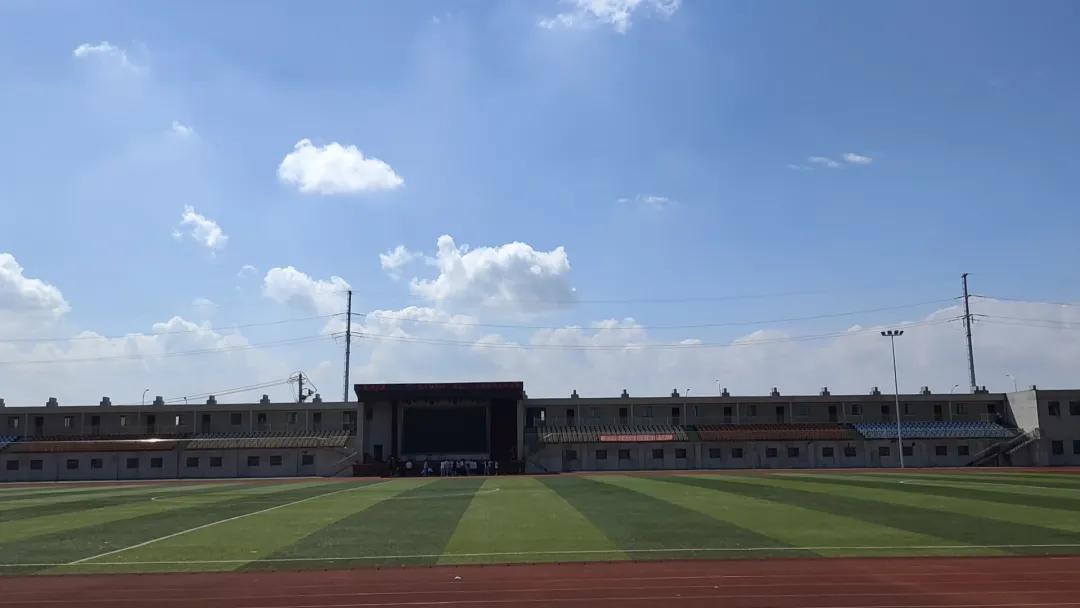 武汉外语外事学院新生,2022年武汉外语外事新生报到