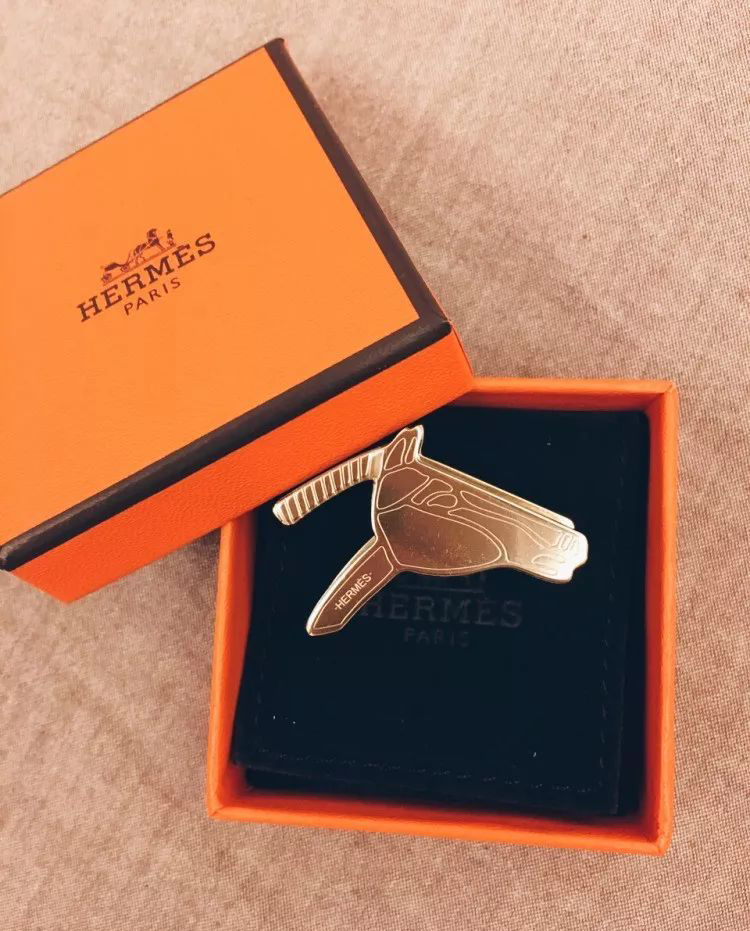 爱马仕品牌设计理念,爱马仕的品牌定位策略