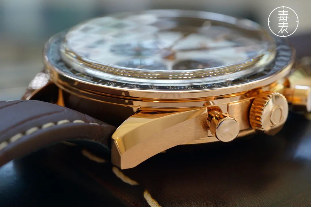 欧米茄超霸系列月相男士腕表介绍,欧米茄手表超霸太空系列