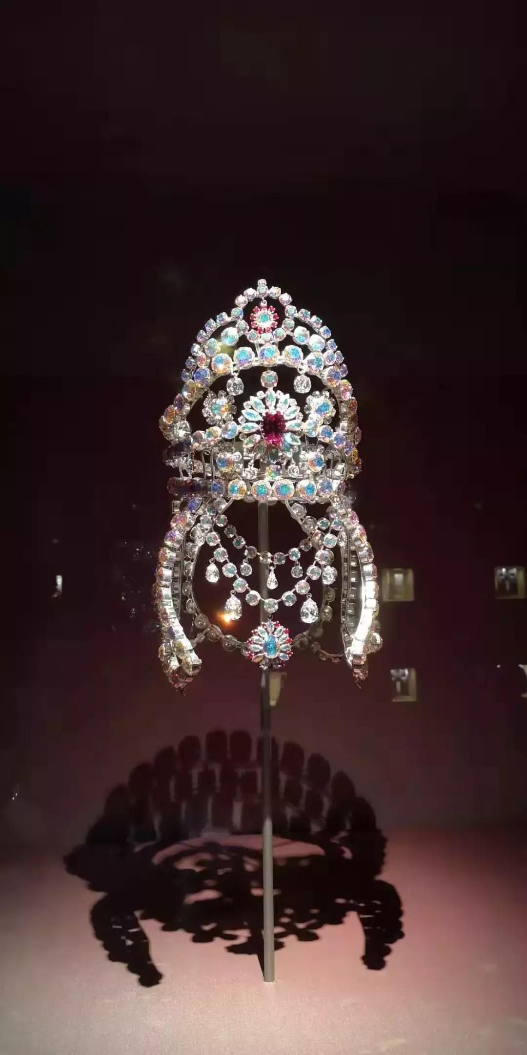 异域来风,域外来风