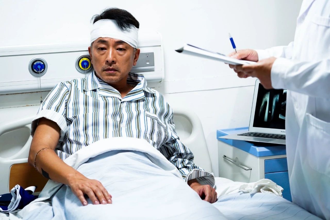 演反派入型入格!TVB“*用御**斯文败类”离巢多年:仍然难逃被定型