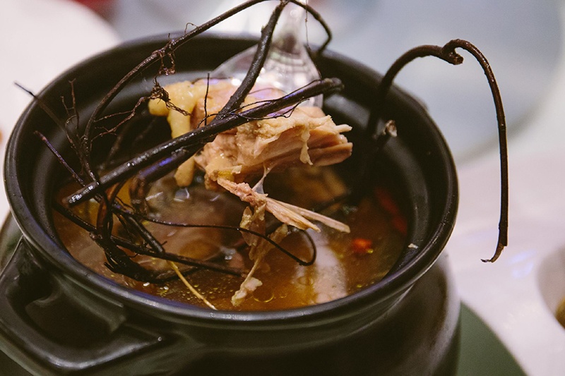 隔水蒸汤和明火炖嘌呤区别,中药隔水和明火有什么区别