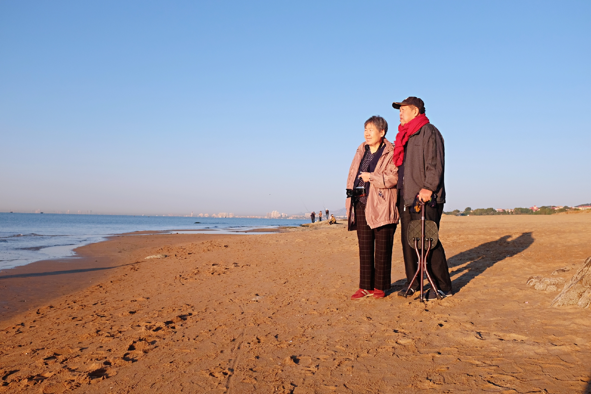 到了北戴河之后怎么去海滨浴场,北戴河怪楼奇园景区今天可以玩吗