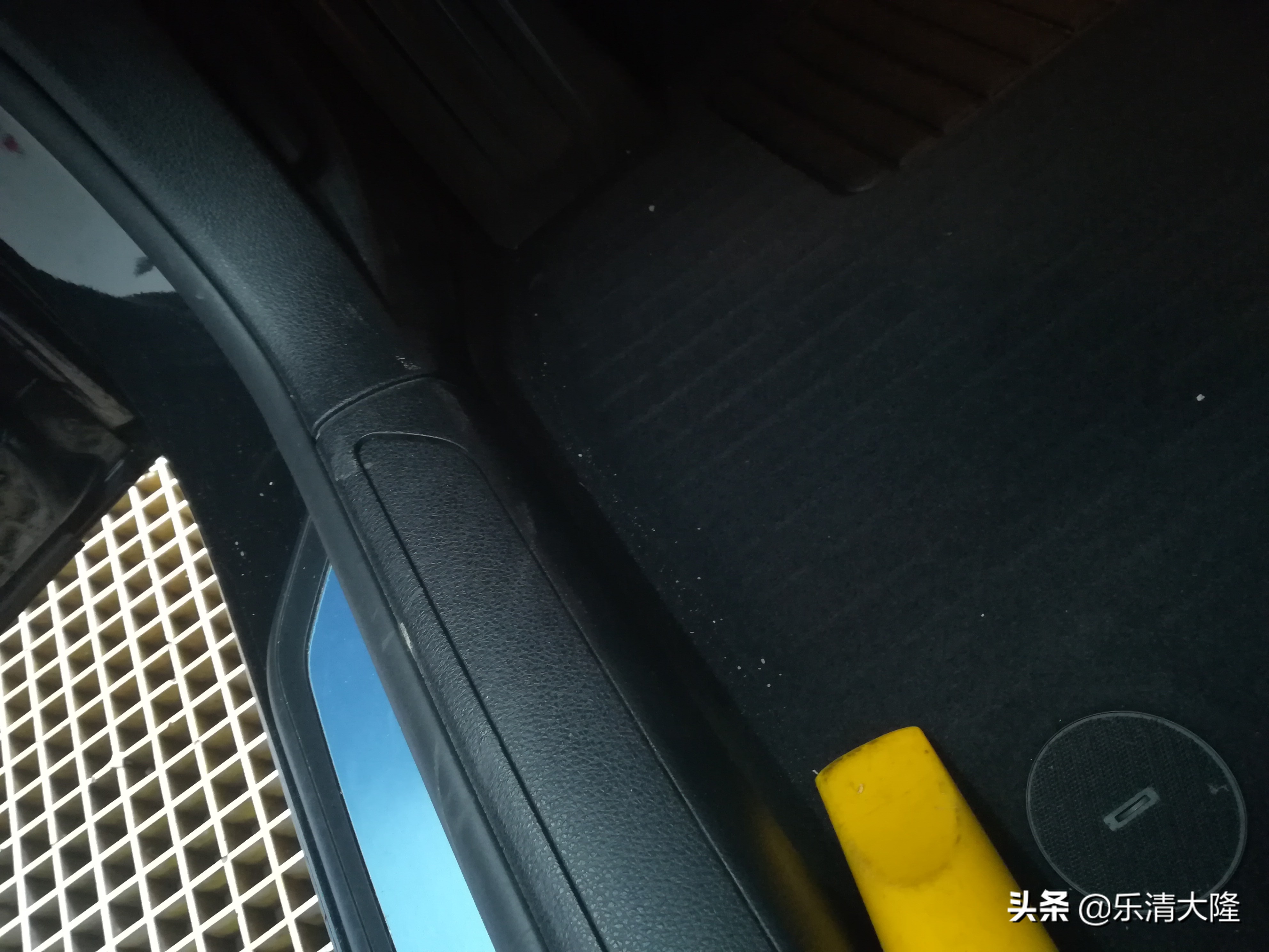 广州宝马7系内饰清洗,宝马7系发动机舱清洗