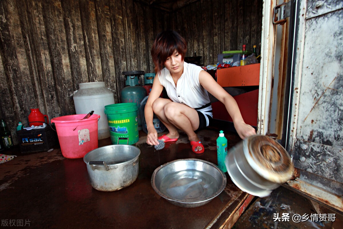 生育三孩最新配套措施具体是什么,三孩放开以前违反生育怎么处理