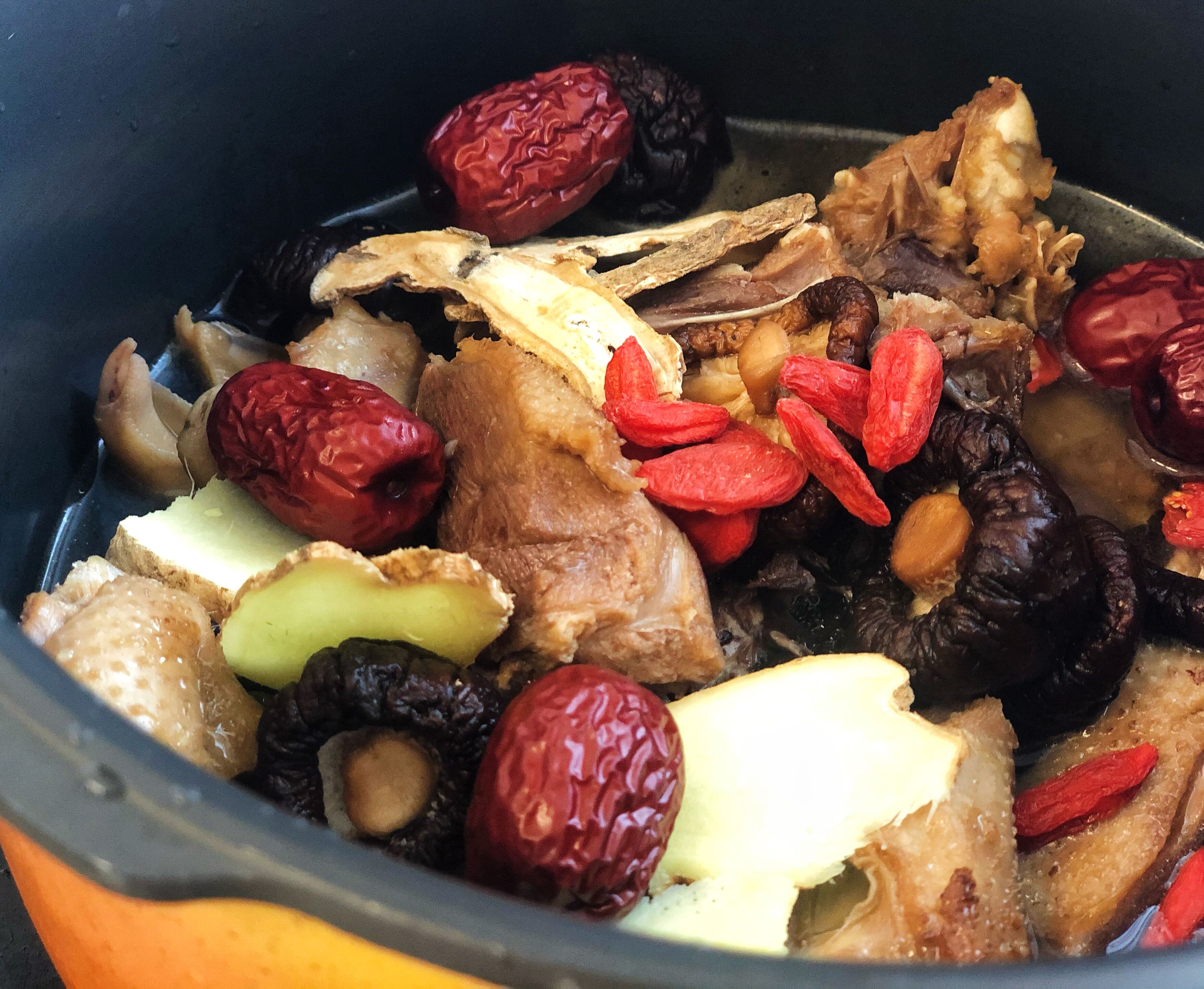 怎么焖鸭又香又好吃,好吃又简单的不可思议的香焖鸭