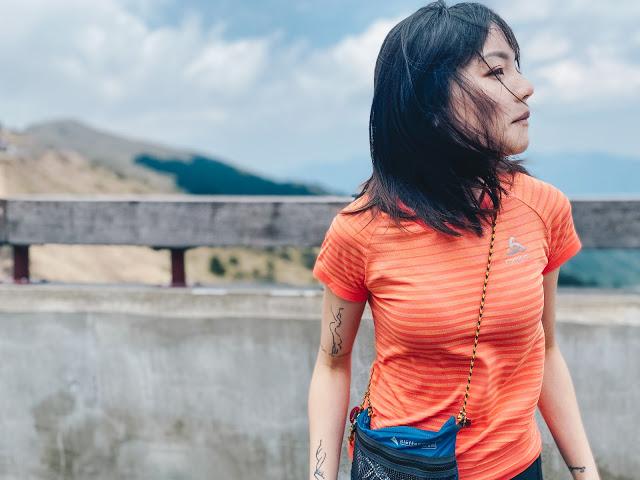 夏天薄款速干短袖,夏季短袖户外速干衣