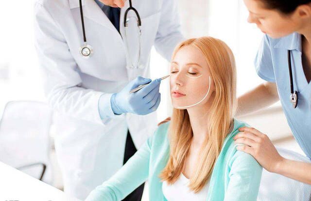 为什么不建议女人割“双眼皮”?主要有这4方面原因,庆幸没跟风