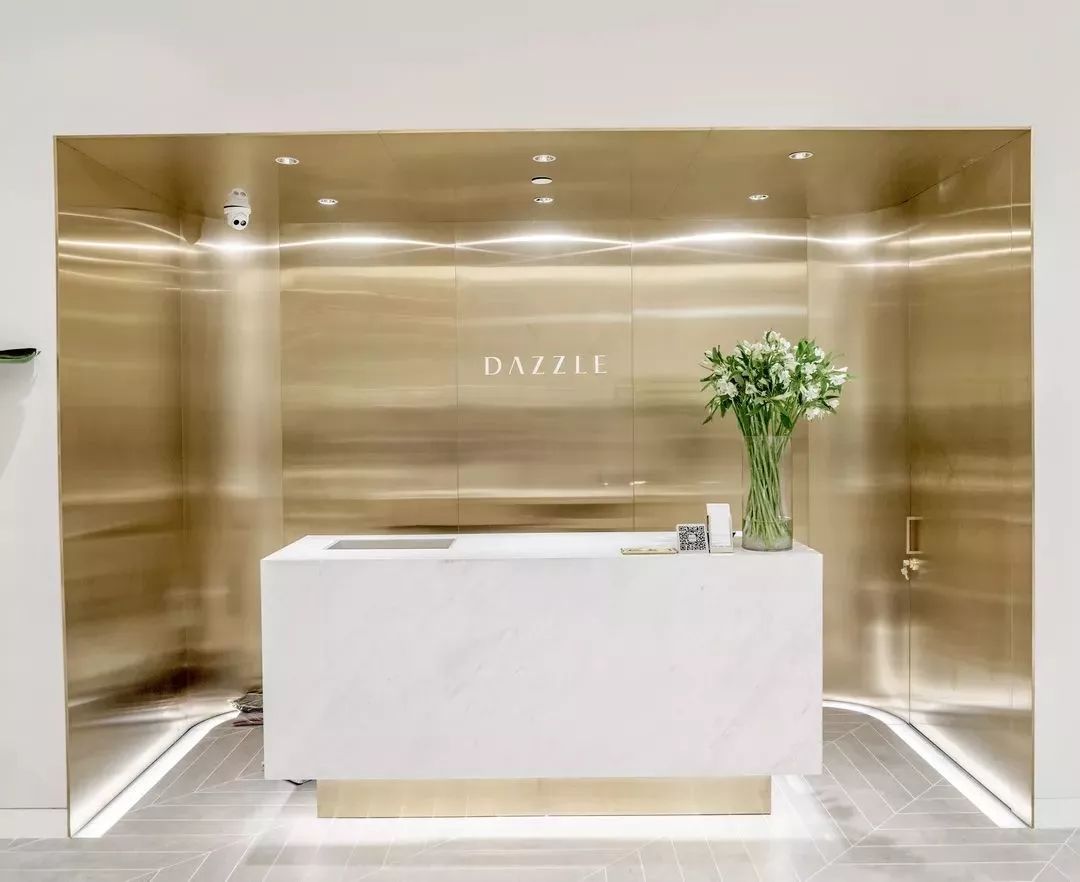 刘雯江疏影,江疏影刘雯同款服装品牌