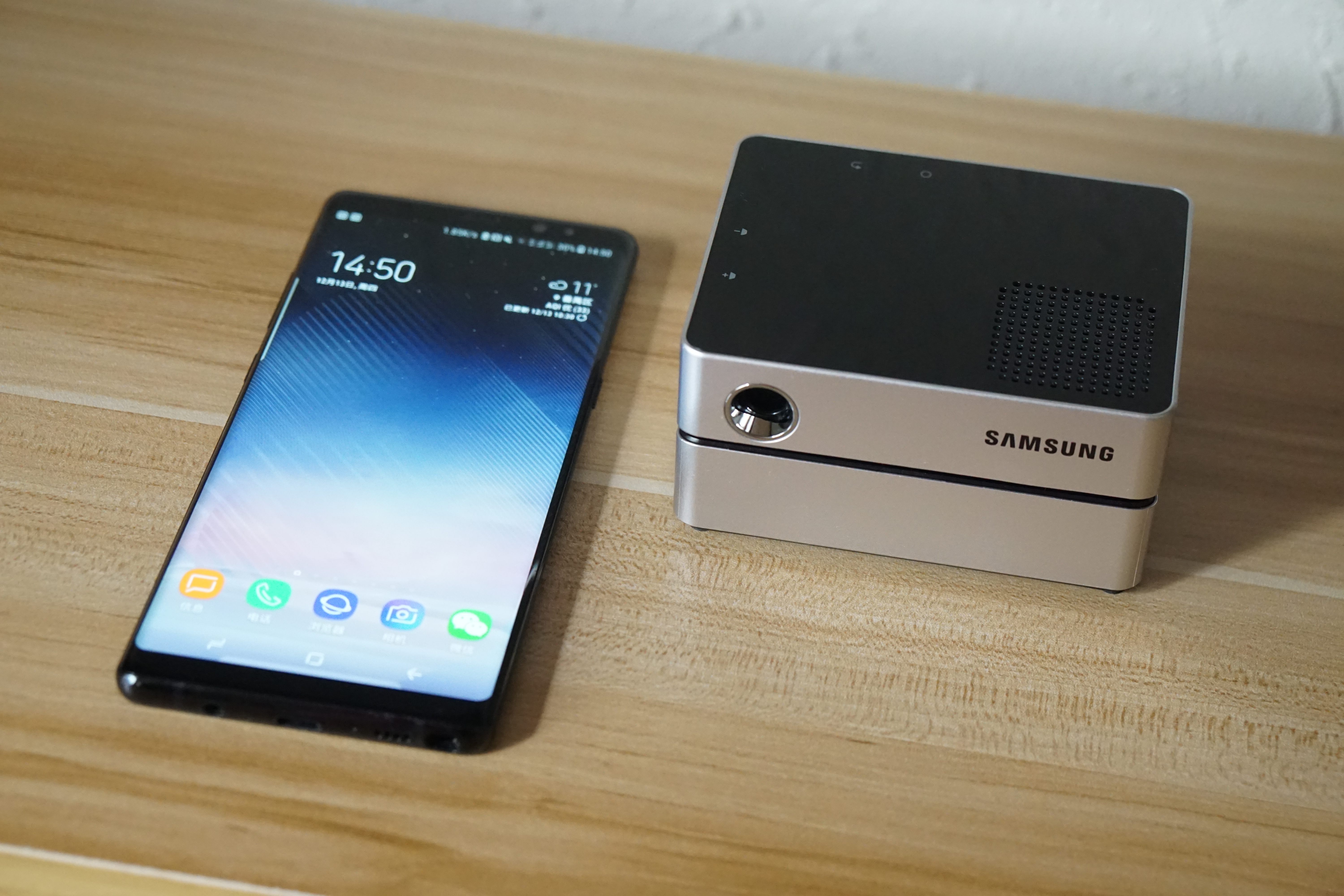 三星智能投影仪清晰吗,三星第二代freestyle智能投影仪