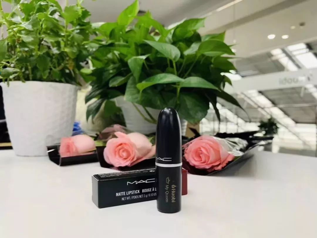 各司仙女节礼物大PK!阿里腾讯百度…谁家更戳你的心?