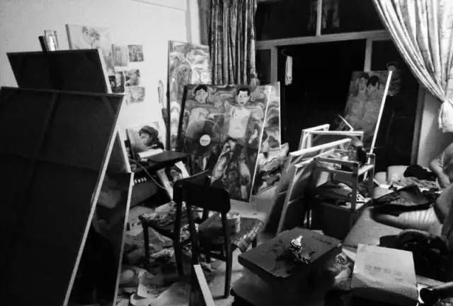 16岁男生上课画画被骂,15岁男孩画画被老师责备