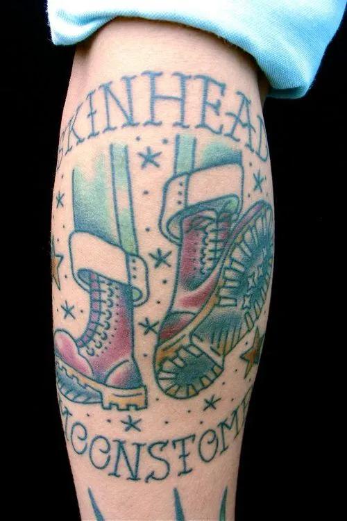 蒸汽朋克纹身和哥特纹身,又纹身又穿鼻环