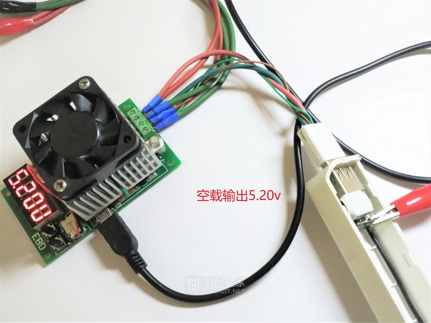 香水充电宝性能改进升级，扩展输出电流/改善散热，稳定输出5V2A