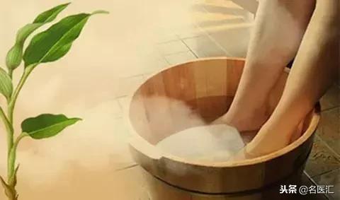 脚跟干裂最佳治疗方法,脚跟脱皮干裂怎么治疗最好