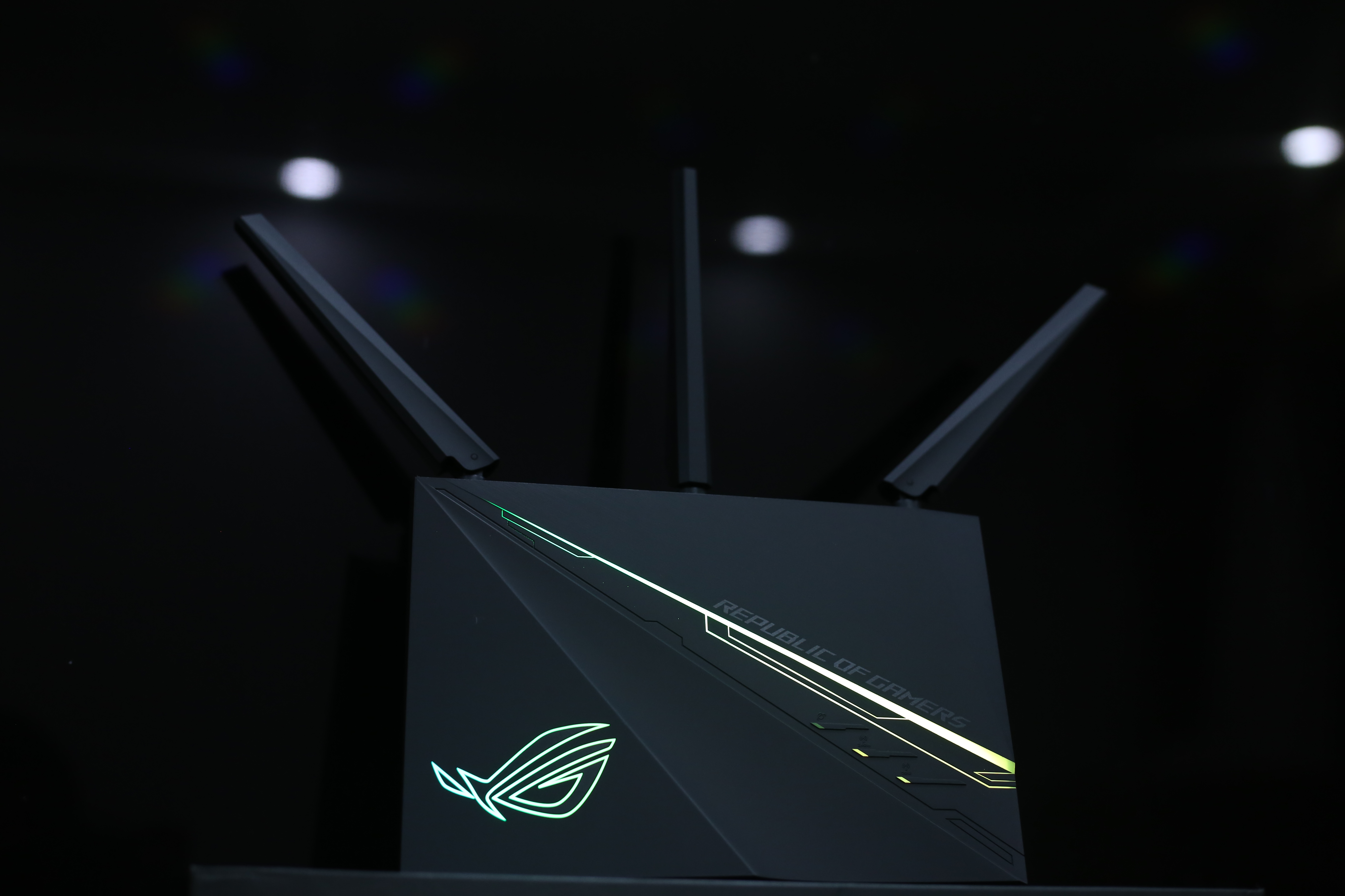 电竞路由中的王者，ROG玩家国度GT-AC2900游戏测评体验