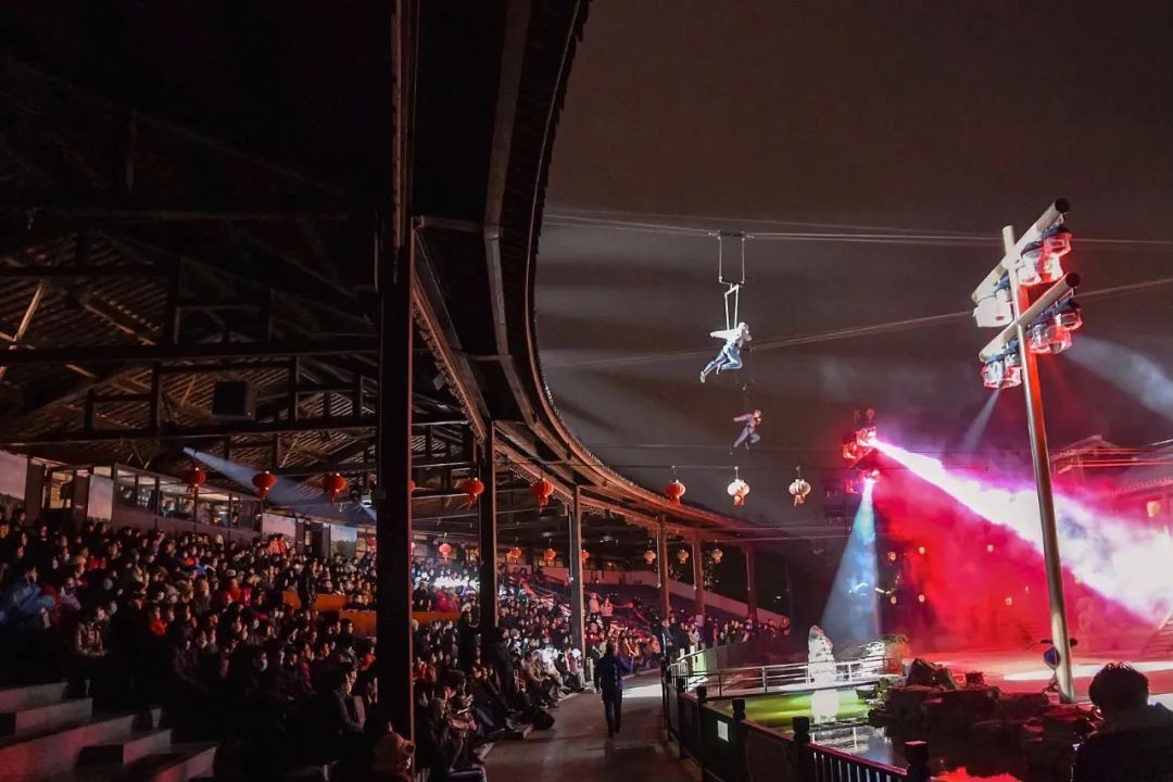 沙家浜夜游最新,常熟沙家浜景区夜色