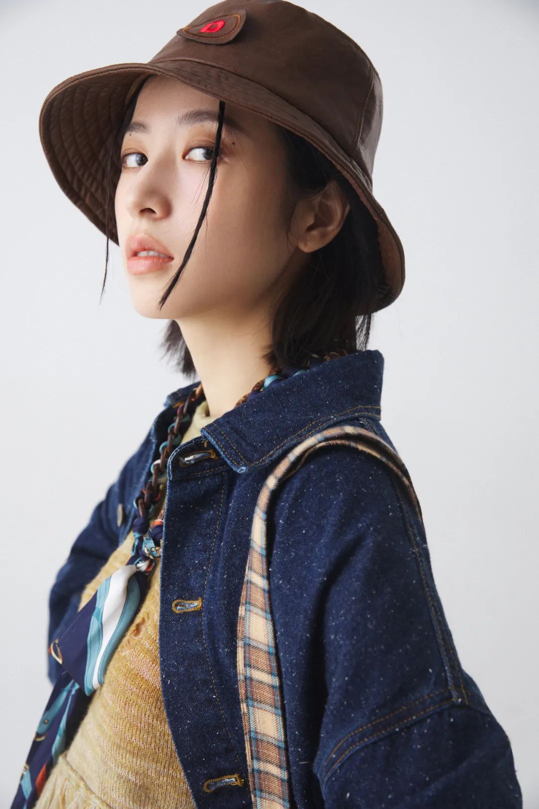 周雨彤人生照片模板,周雨彤最美的青春