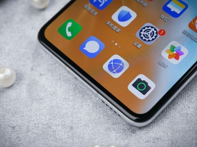 华为麒麟990小屏手机,荣耀麒麟990旧款小屏旗舰