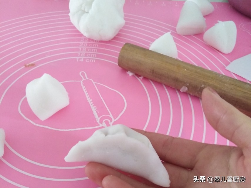 木薯粉和小麦澄粉怎么做水晶蒸饺,水晶蒸饺皮澄粉和木薯淀粉的比例