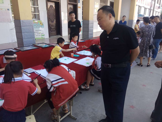 邓州市教育均衡发展验收,城区二小邓州市