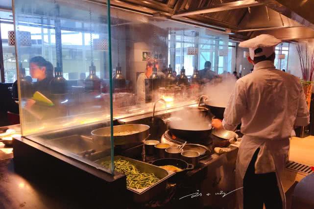 上海外滩最值得住的酒店,来上海不去外滩