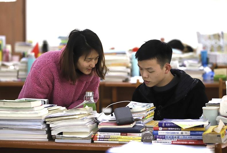 考研和保研真的差距很大吗,保研和考研差距真的很大吗