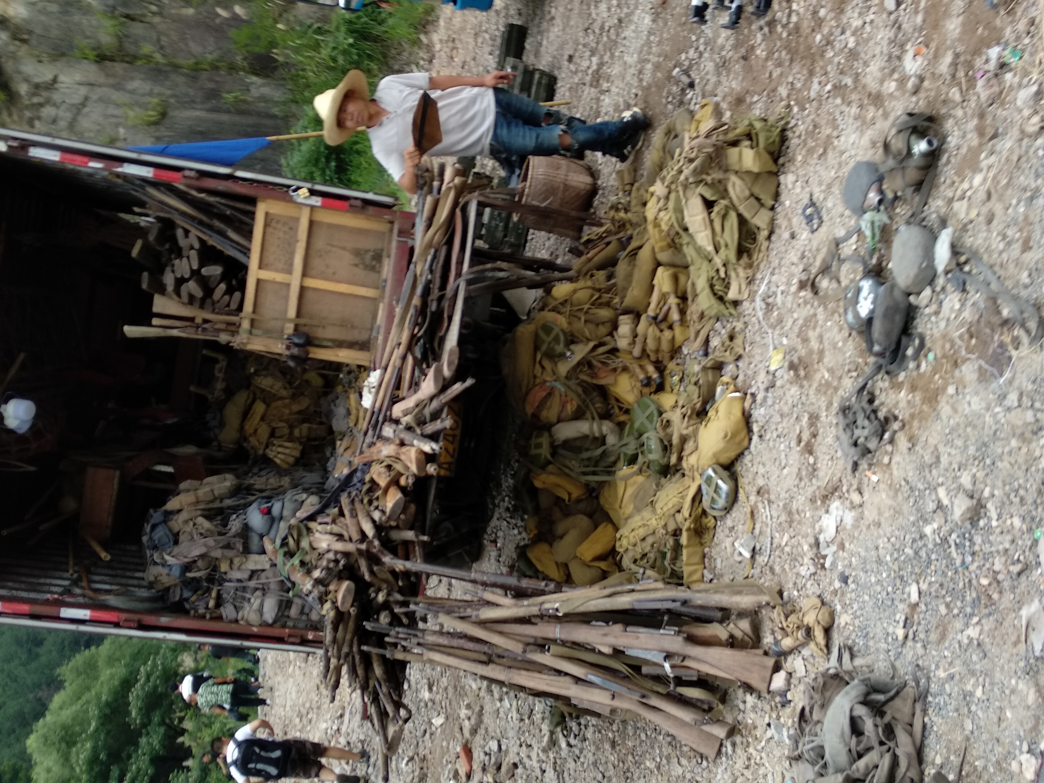 怎么到横店当群演,在横店当群演挣钱吗