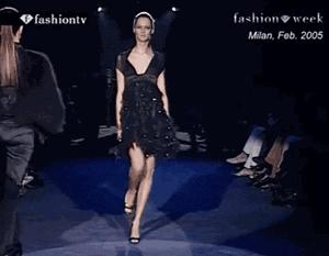 维密超模t台秀高清,维密初代模特t台秀