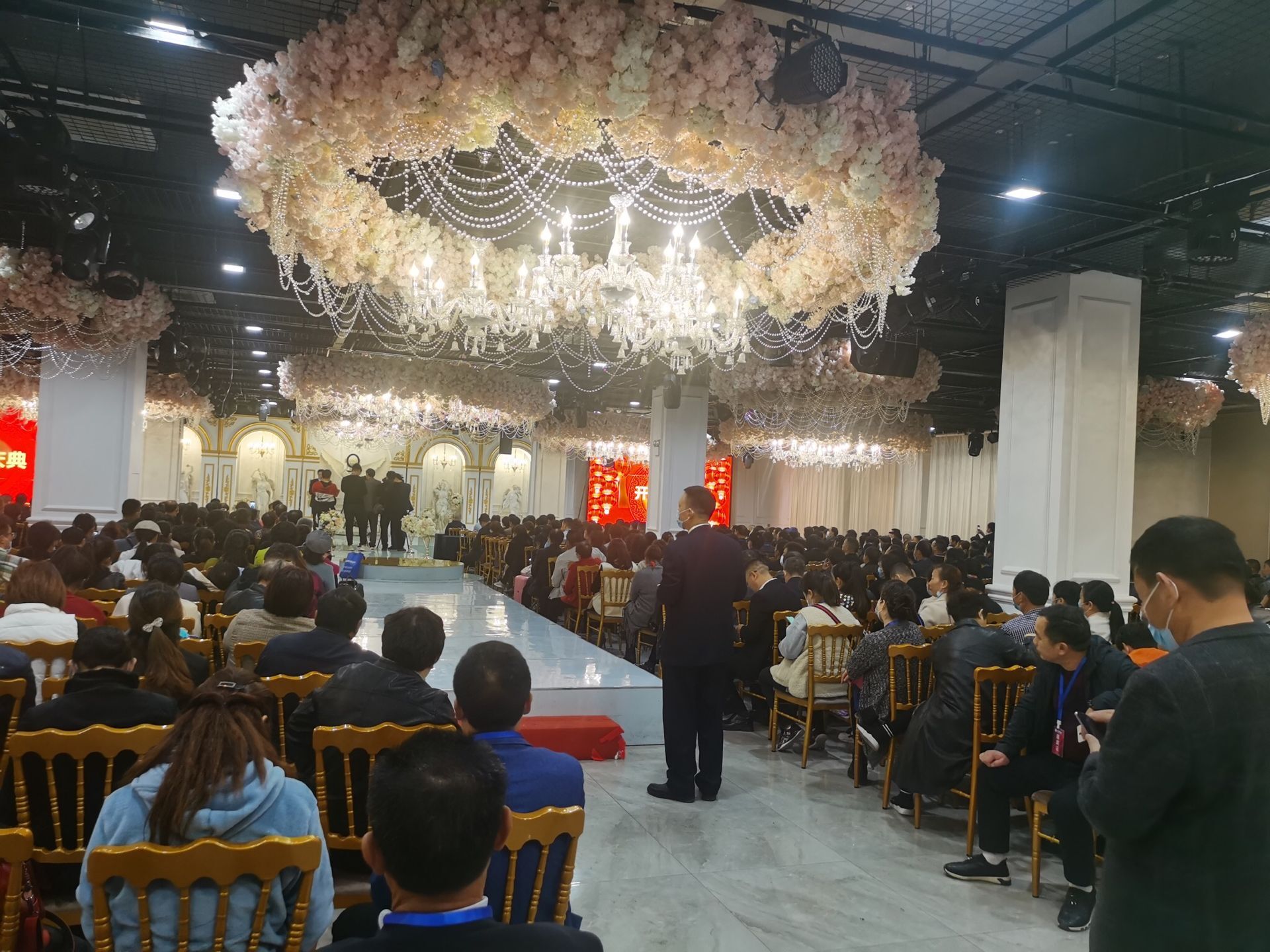 全球博览和数享易购是真的吗,全球博览与数享易购有关系吗