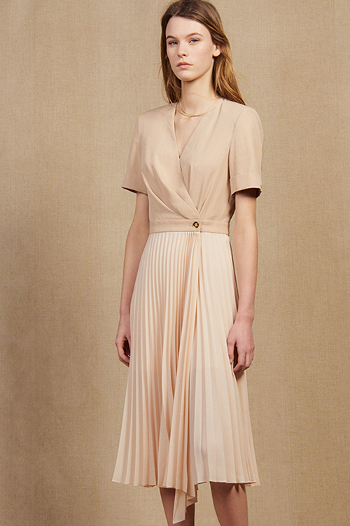 偏胖的女人穿什么裙子,偏胖的女孩穿什么裙子好看