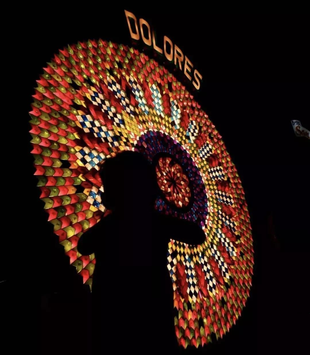 圣诞将至全球各地花式迎接,世界各地迎接圣诞节