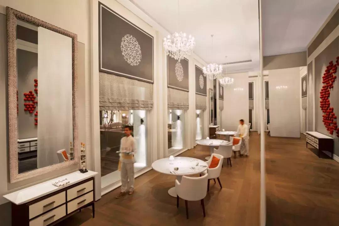 lv包包轻奢都是真的吗,别光顾着购物