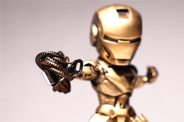 抖音爆火磁吸数据线有用吗?卡斐乐磁吸数据线方便盲插快速充电