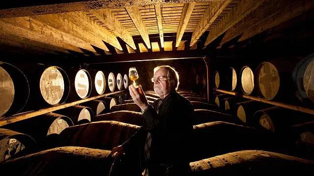 怎样评判威士忌好坏,怎么判断一瓶酒是否值得收藏