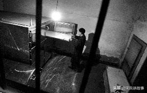 抬棺人到底有多危险,帮忙抬棺的人需要注意些什么