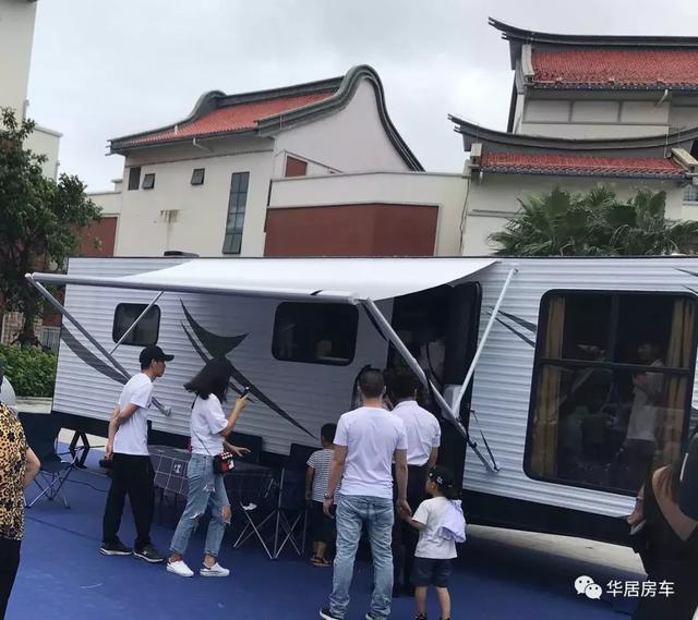 藏秘密基地的房车,拖挂式营地房车