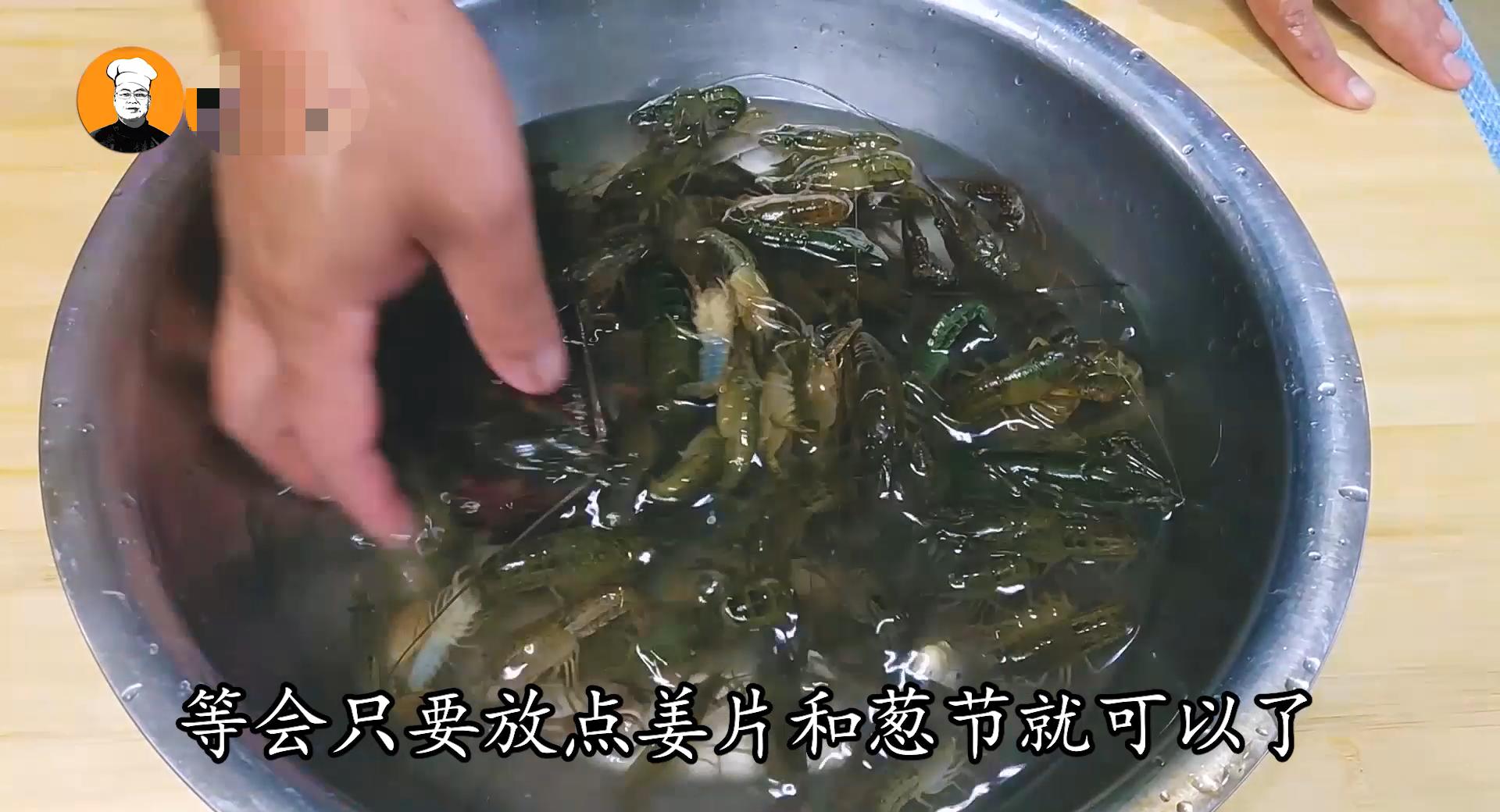 小龙虾最简单粗暴的做法,小龙虾简单好吃的做法