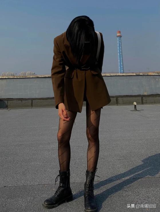 夏天袜子穿搭小技巧,夏天正确穿袜子方式