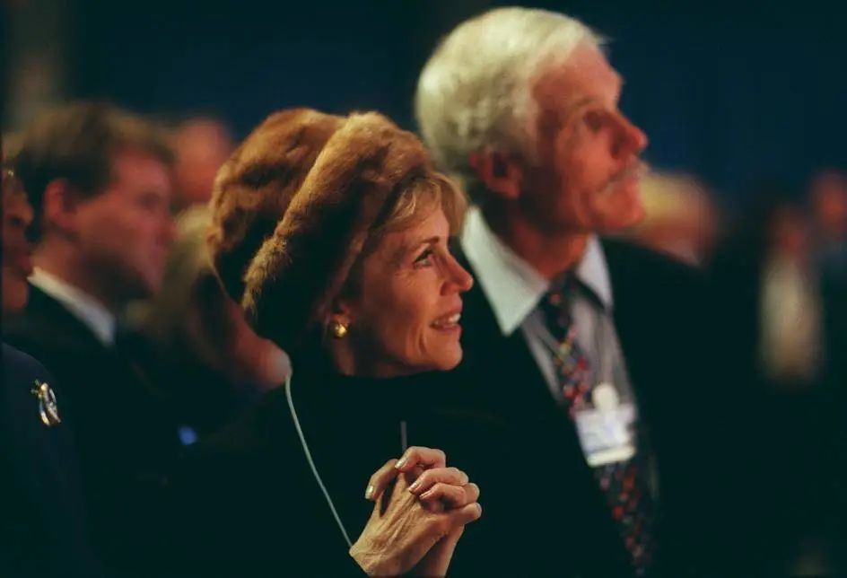 简方达灵魂伴侣,84岁简方达爱情观