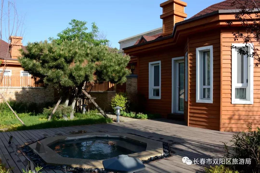 国信南山温泉小木屋别墅,国信南山小木屋视频