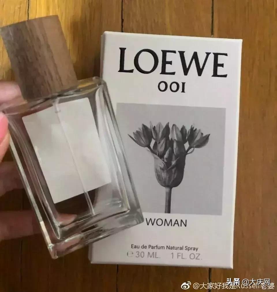 10年不褪色的lv包是真的吗,新买的lv包包褪色可以退吗