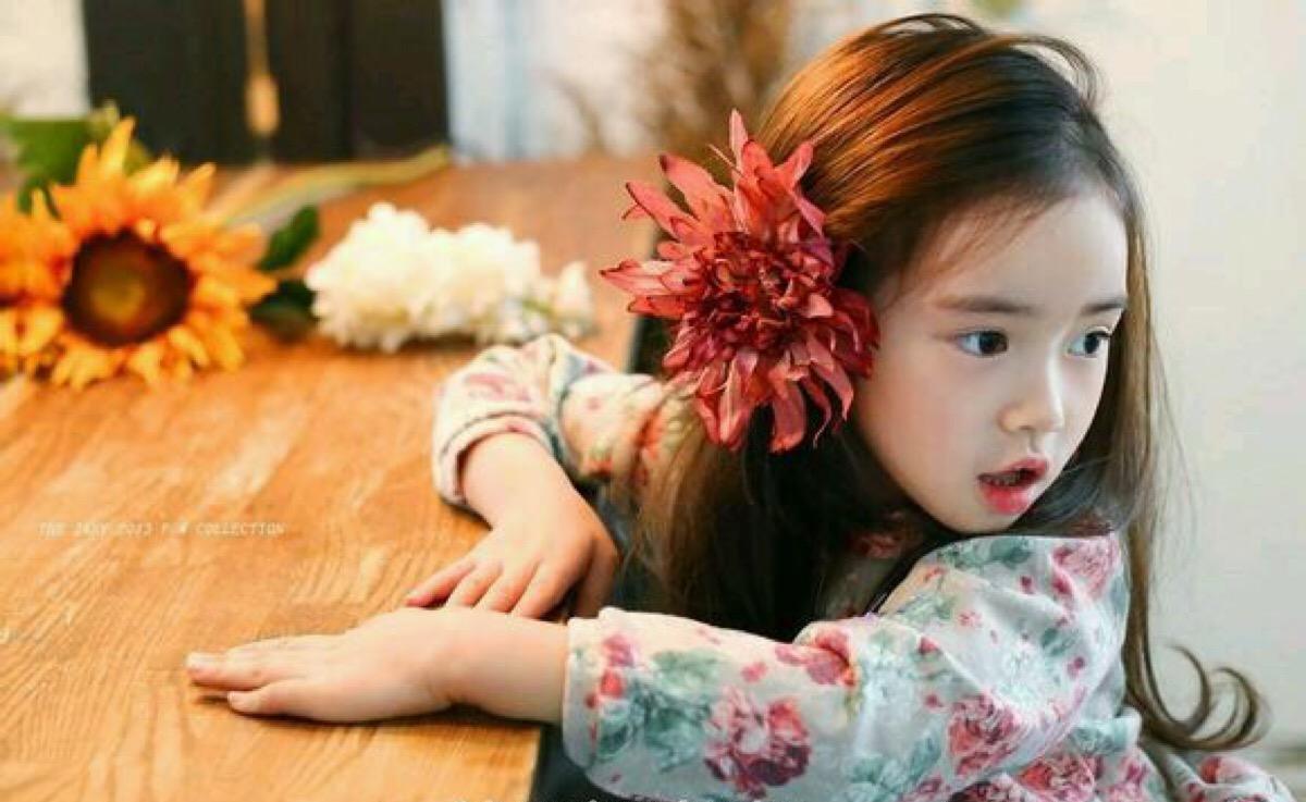 韩国第一美少女林允儿,韩国美少女网红惊艳的照片