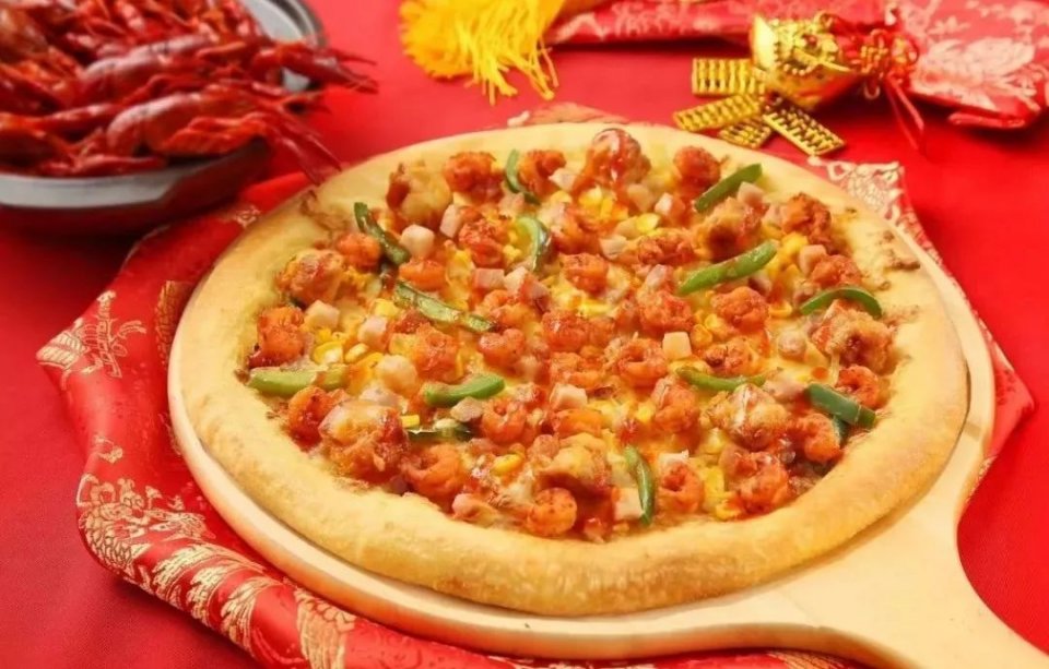 比萨买1送1，就3天，30min送到家，奥利给