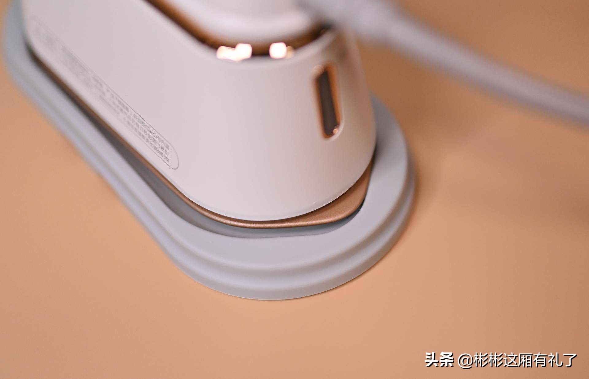 大宇熨斗怎么熨衣服,大宇折叠熨斗使用说明书