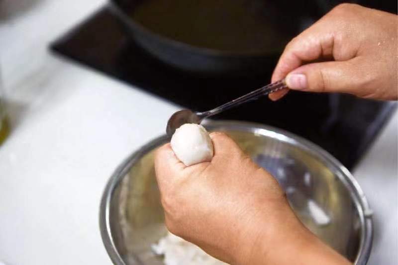 红楼梦中的鸡皮虾丸汤,红楼梦养生汤图解