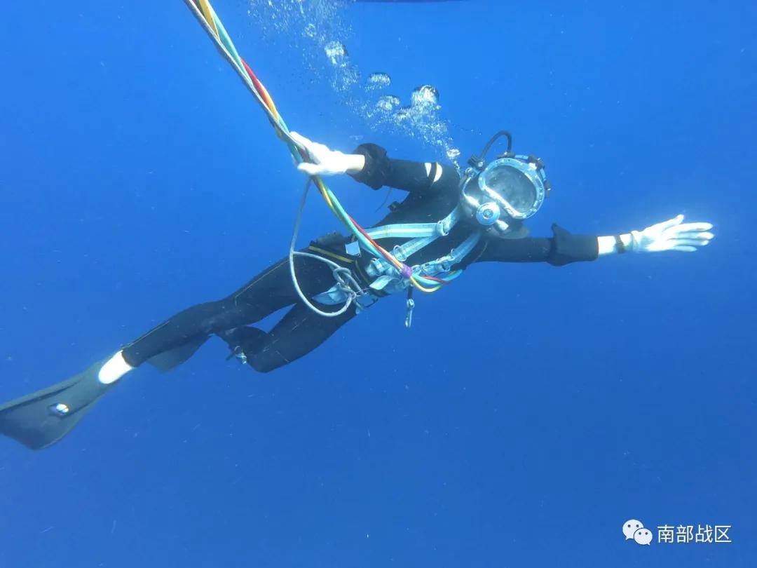 大深度减压潜水,大深度饱和潜水试验