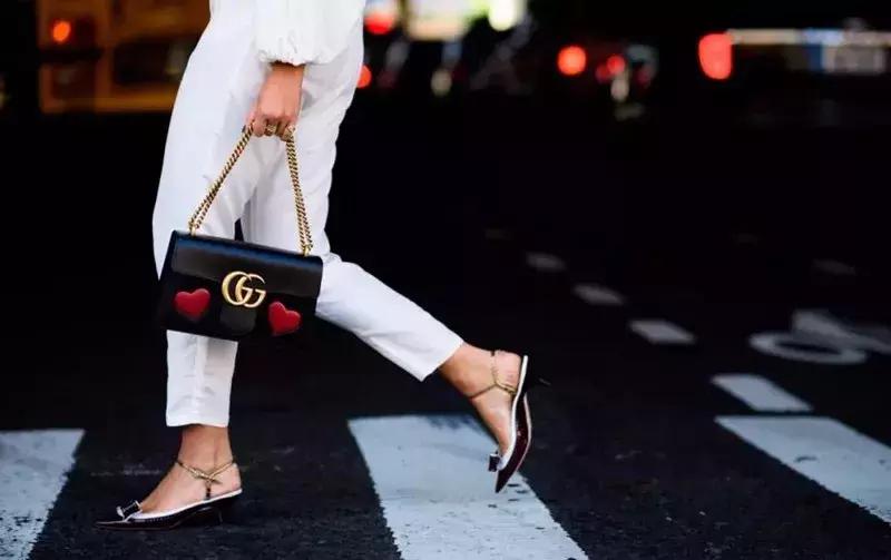 皮质好一点的轻奢包包推荐,皮质最好的包包